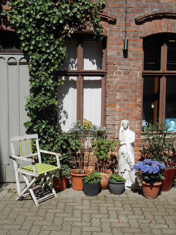 Apartment Silberne Lilie クヴェードリンブルク エクステリア 写真